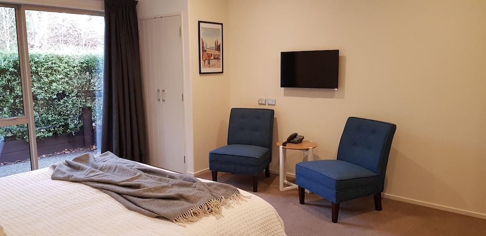 Maple Lodge Luxury Bed & Breakfast Albert Town Exteriör bild