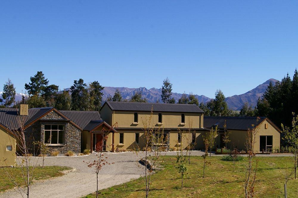Maple Lodge Luxury Bed & Breakfast Albert Town Exteriör bild